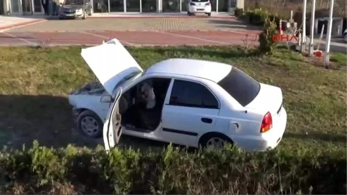 Çanakkale Polisten Kaçan Sürücü Kaza Yaptı: 1 Yaralı