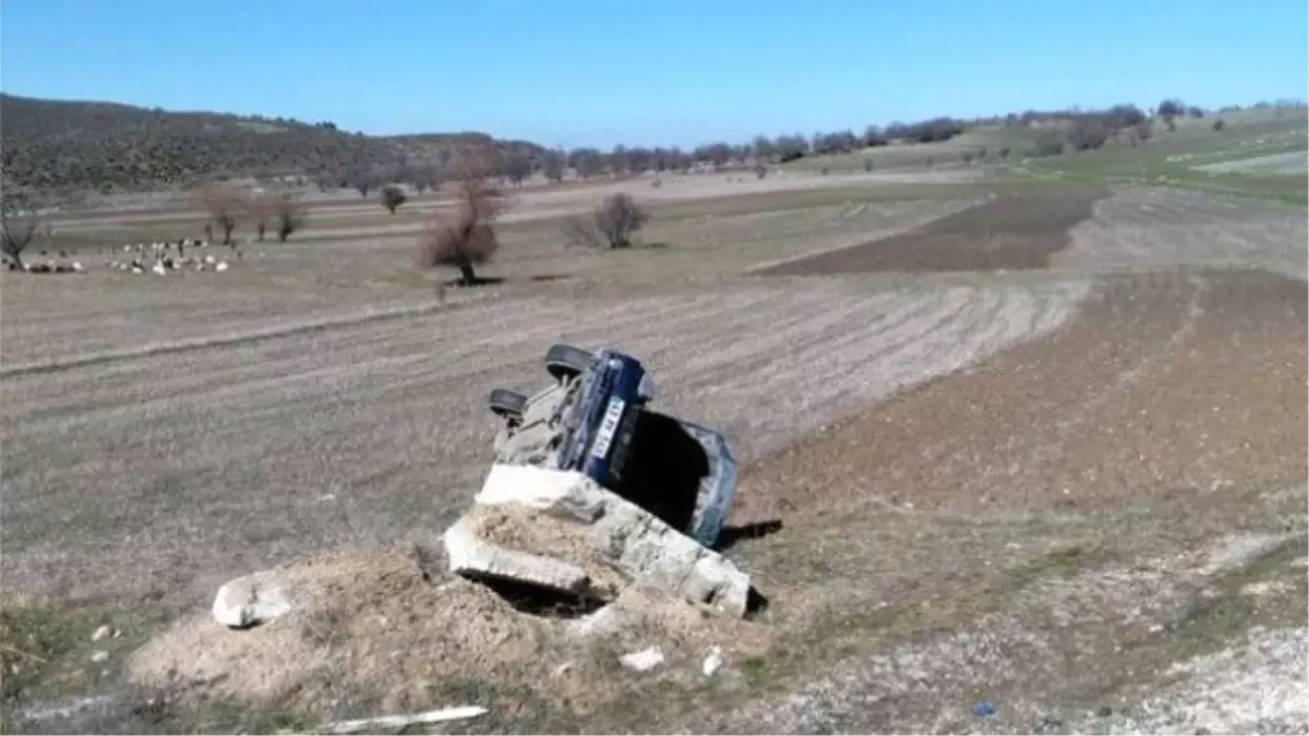 Emet Belediye Başkan Yardımcısı Trafik Kazasında Yaralandı