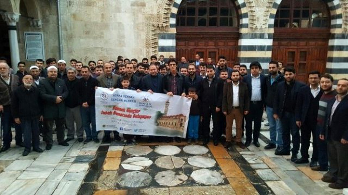 Gençler Sabah Namazında Buluşuyor" Projesi