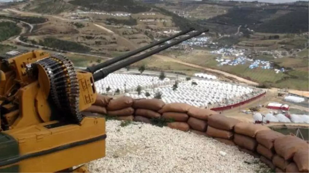 Hatay\'ın Suriye Sınırında Güvenlik Önlemleri Üst Seviyede