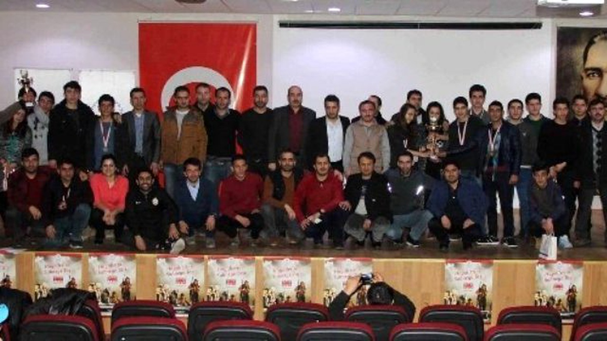 Van\'da Gençlik Merkezleri Arası Skeç Yarışması