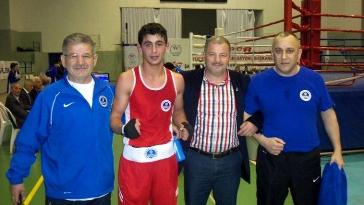 Yıldız Boksörler İstikrarını Korudu