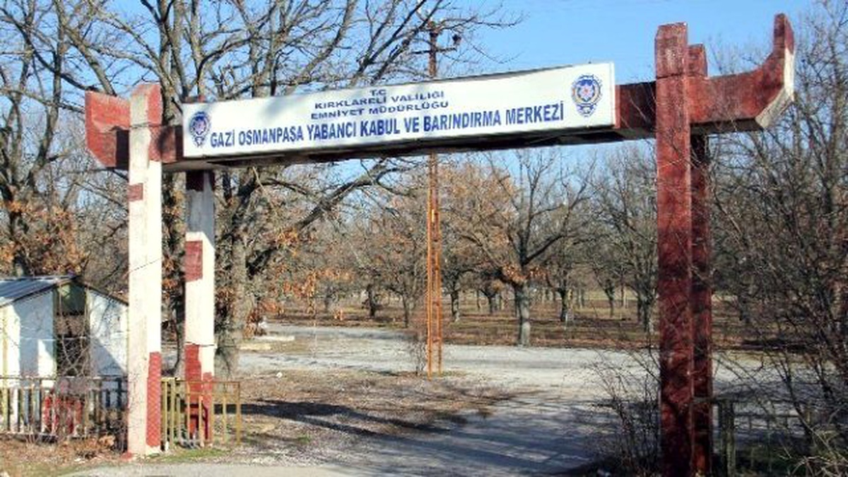 Barınma Merkezindeki Şartları Beğenmeyip İntihara Kalkıştı