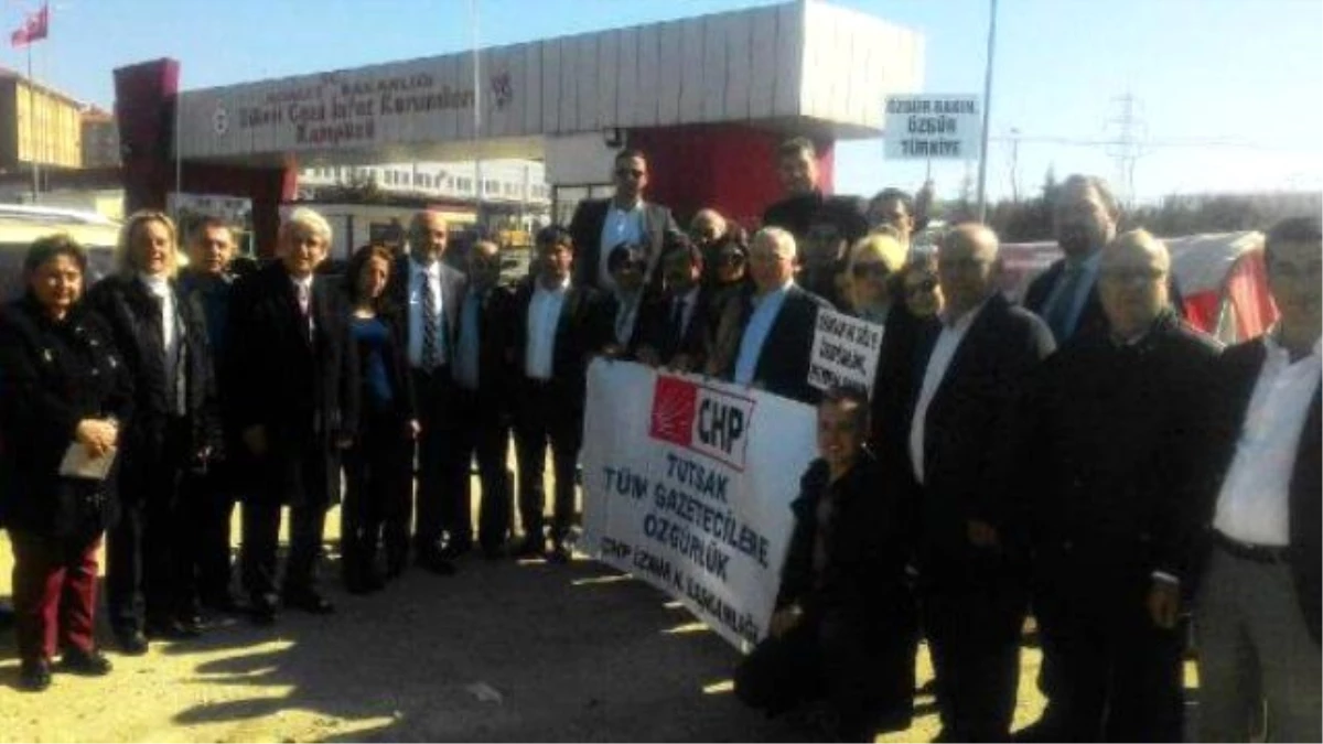 CHP İzmir İl Yönetimi\'nin Silivri Nöbeti