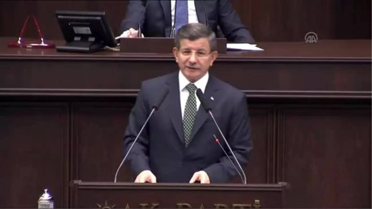 Davutoğlu: "Siyasi Partilerimiz Uzlaşmaya Varamazlarsa, Milletimize Verdiğimiz Yeni Anayasa Sözünü...