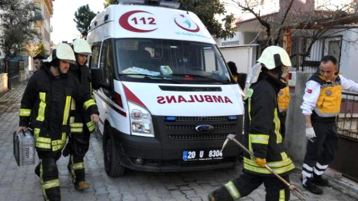 Diyalizde Acı Çektiğini Düşündüğü Annesini Eve Kilitledi