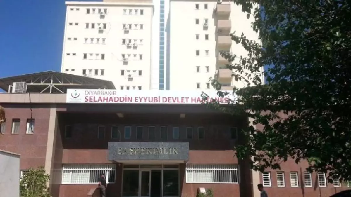 Diyarbakır Devlet Hastanesi Başhekimine Silahlı Saldırı