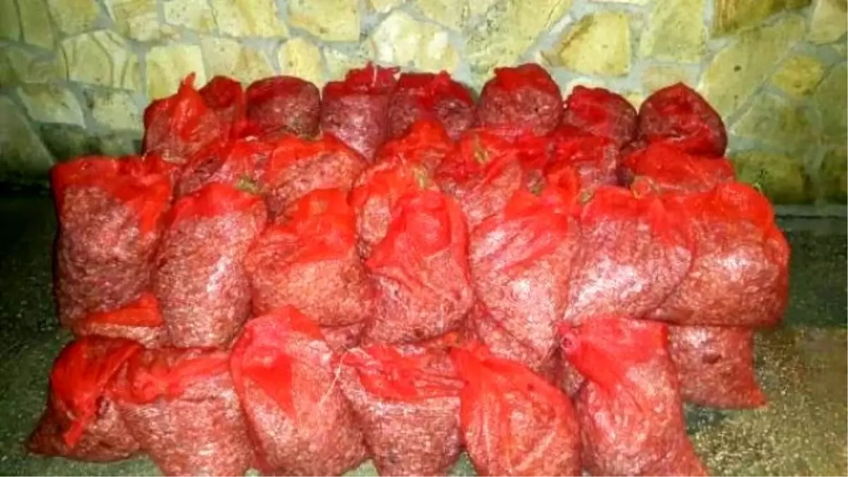 Edirne\'de 700 Kilo Kaçak Midye Ele Geçirildi