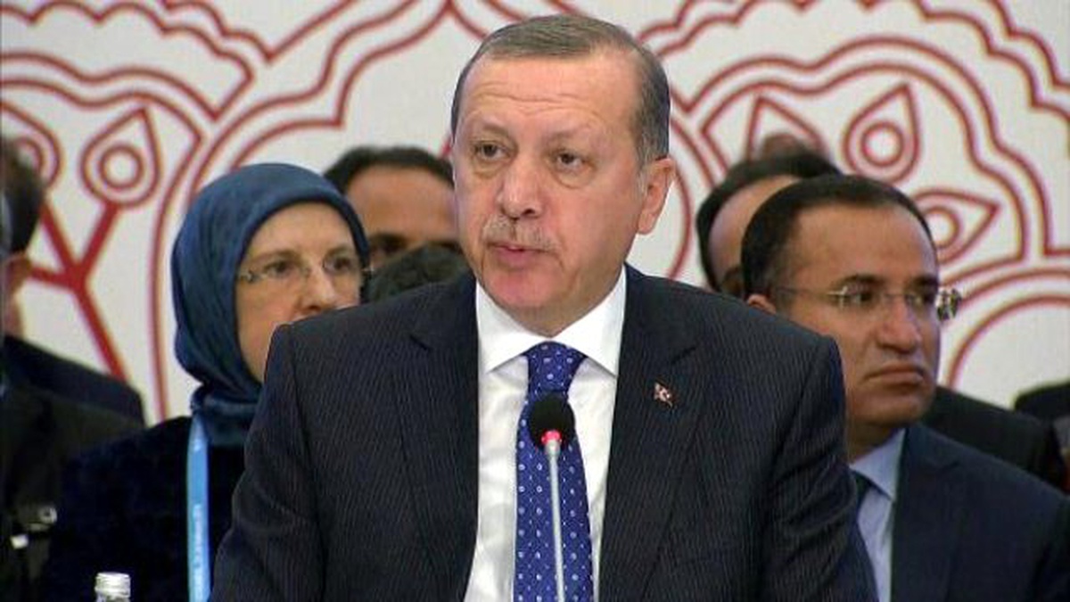Erdoğan "Suriye Terör İhraç Eden Ülke Konumuna Gelmiştir" (1)