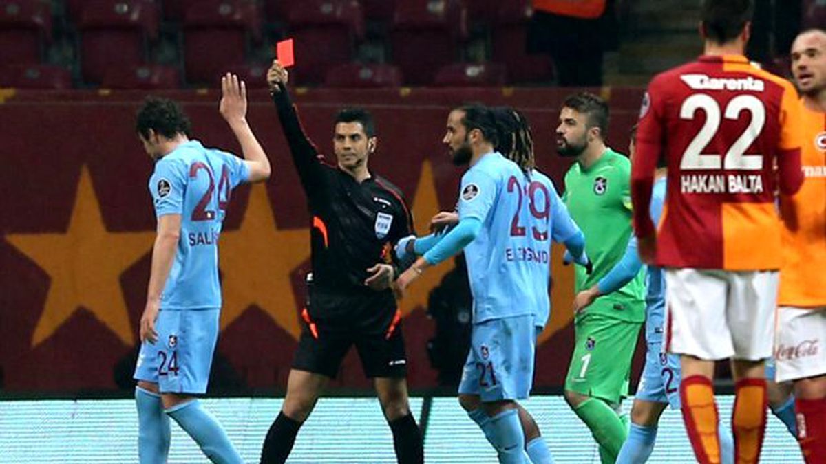 Galatasaray, Salih Dursun'a Kapılarını Kapatıyor