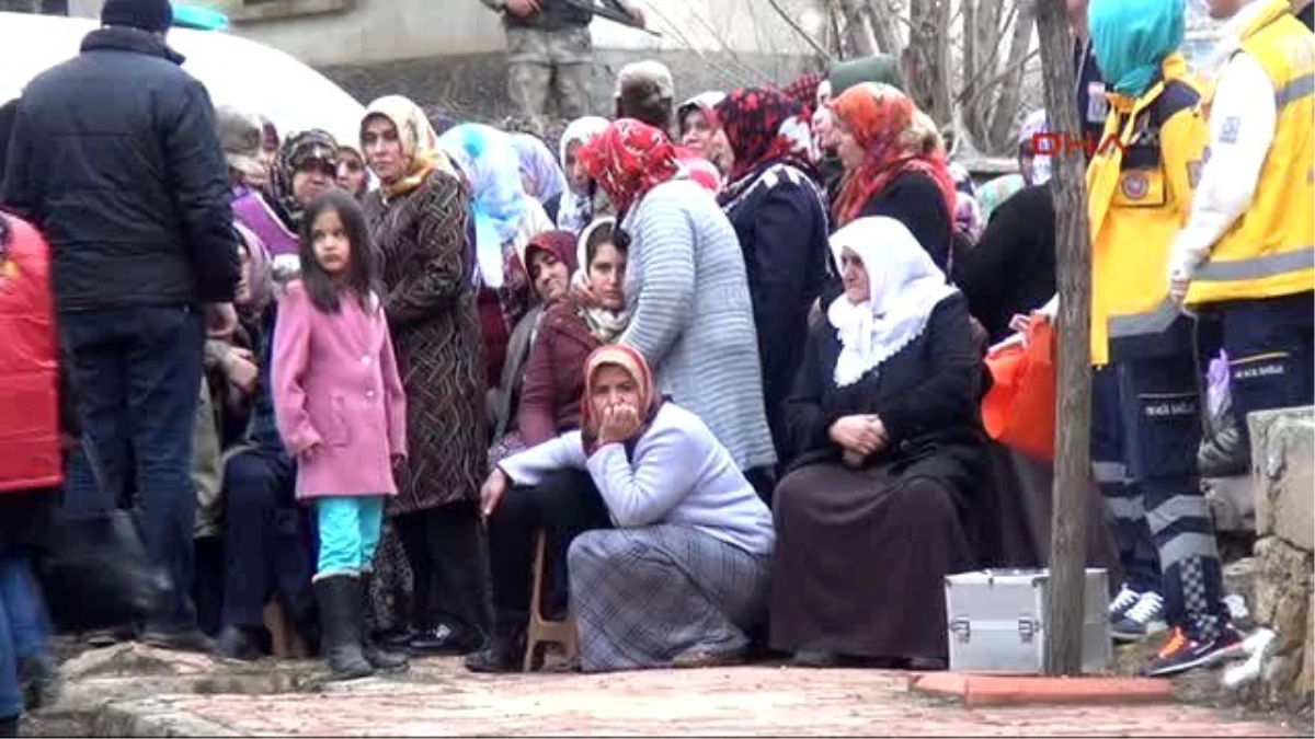 Kahramanmaraş Kazada Şehit Olan Astsubay Toprağa Verildi