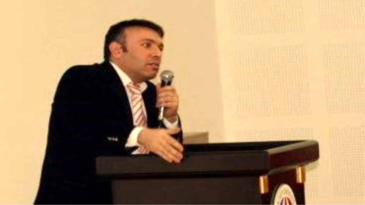 Nizip Eğitim Fakültesinde Türk Dilinin Önemi Adlı Konferans Düzenlendi
