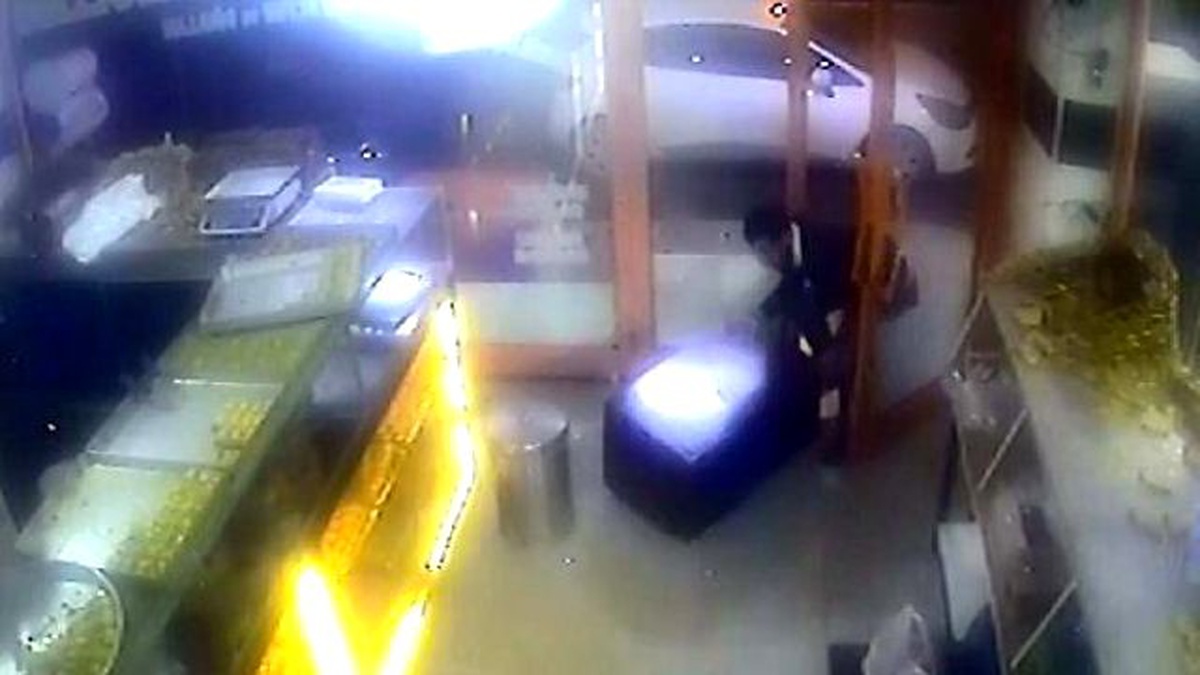Şanlıurfa\'da Fırındaki Kasayı Çalan 2 Kişi Yakalandı