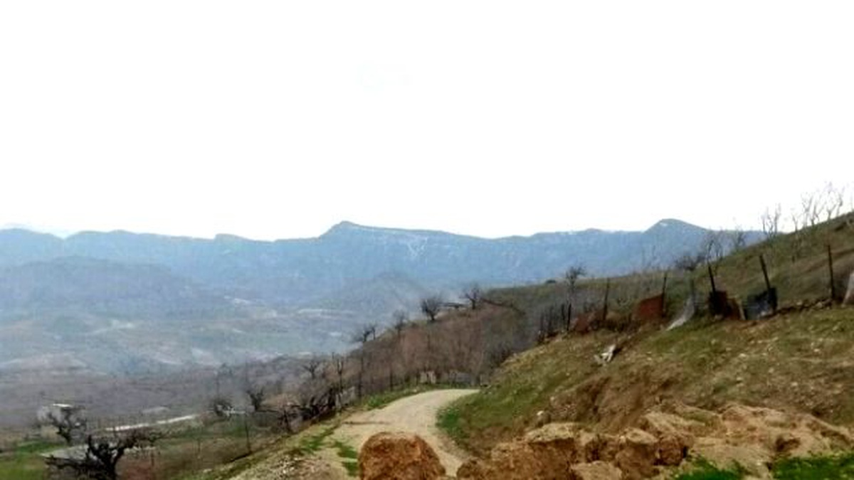 Siirt\'te Bağ Yolunda Heyelan Meydana Geldi