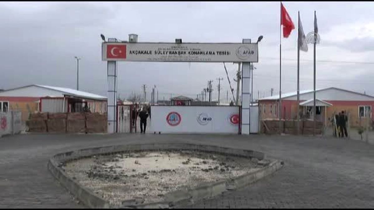 Suriyeli '24 Parmaklı' Bebek Görenleri Şaşırtıyor