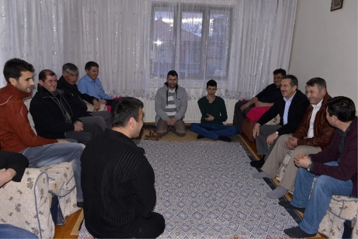 Tepebaşı Belediye Başkanı Ataç\'ın Ev Ziyaretleri