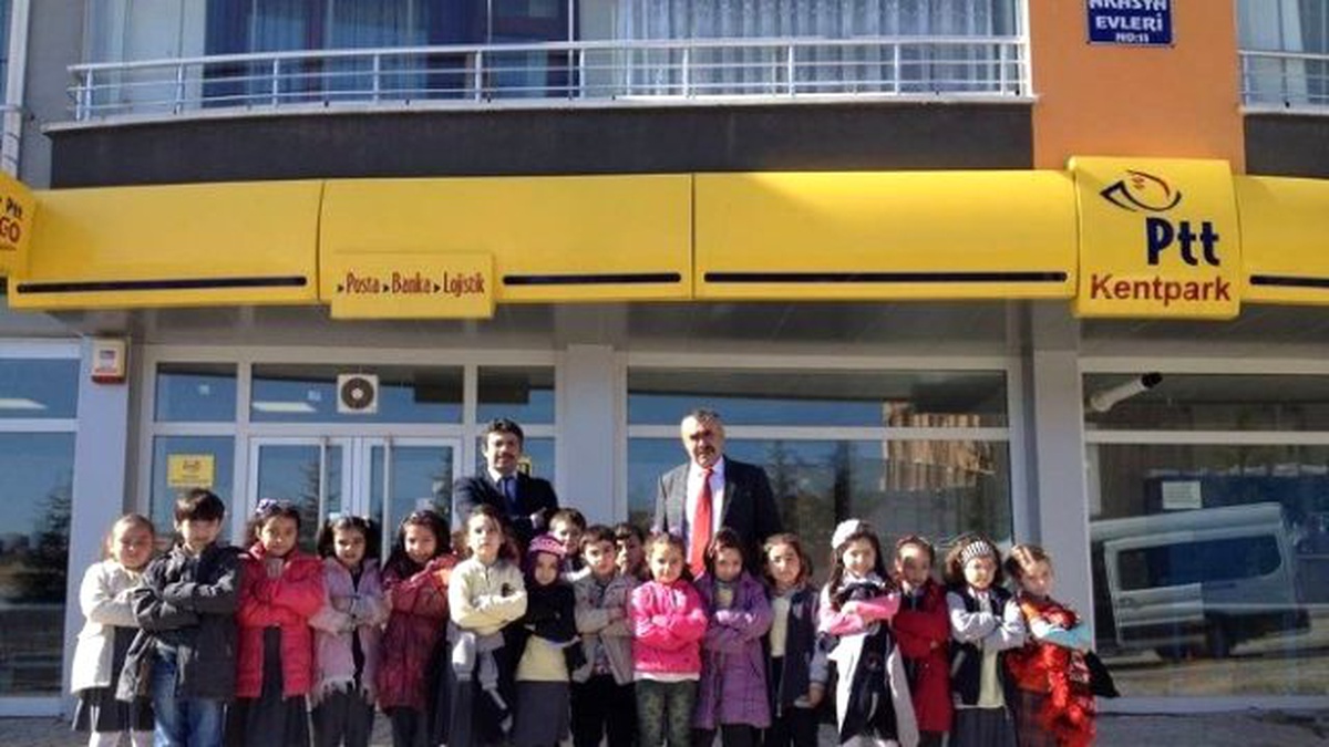 Yozgat\'ta Minikler İlk Mektuplarını Cumhurbaşkanı\'na Gönderdi