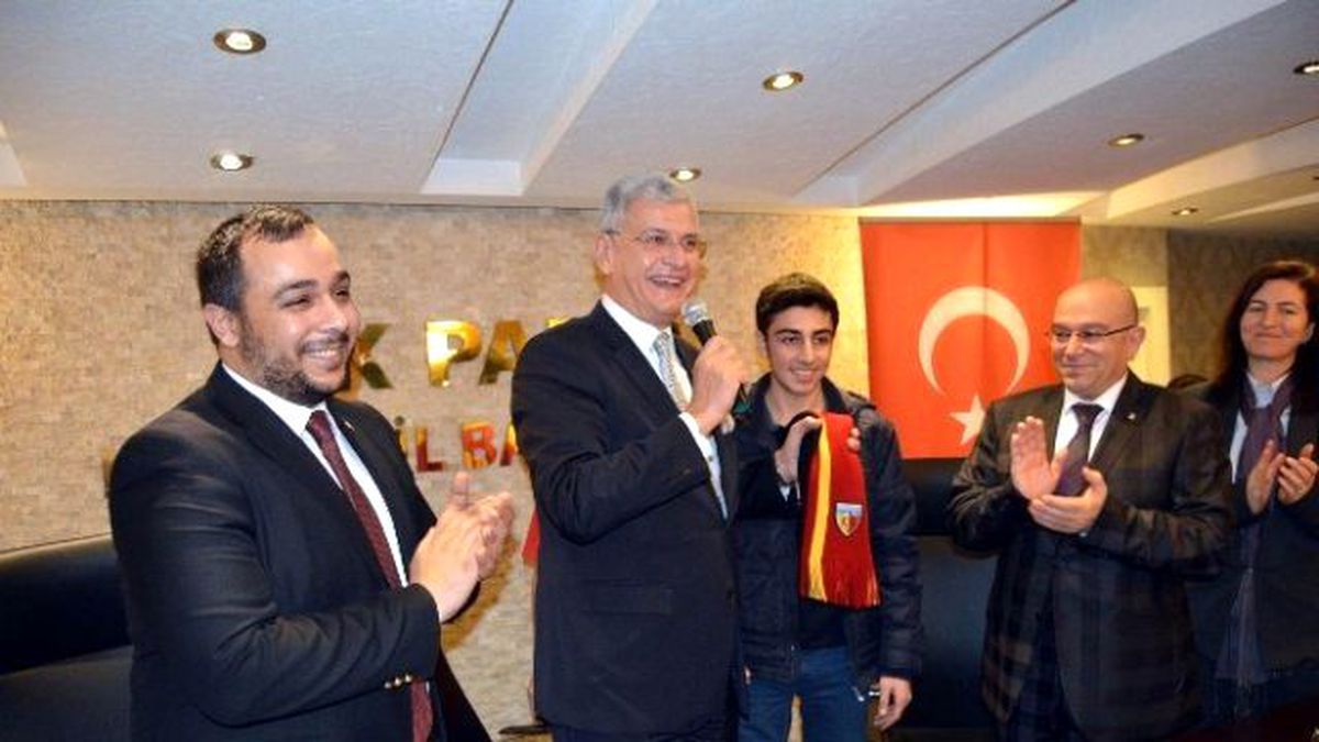AB Bakanı Volkan Bozkır Açıklaması