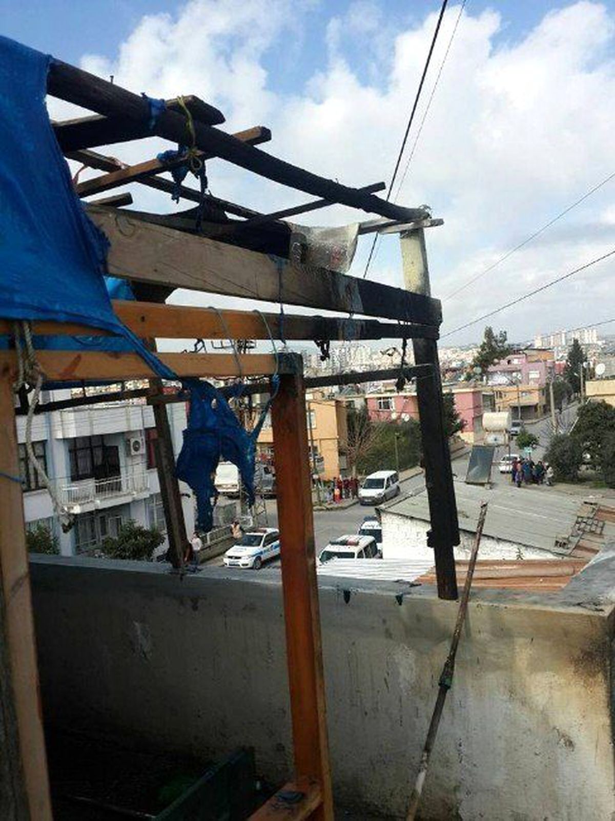 Mersin\'de Akıma Kapılan İşçi Ağır Yaralandı