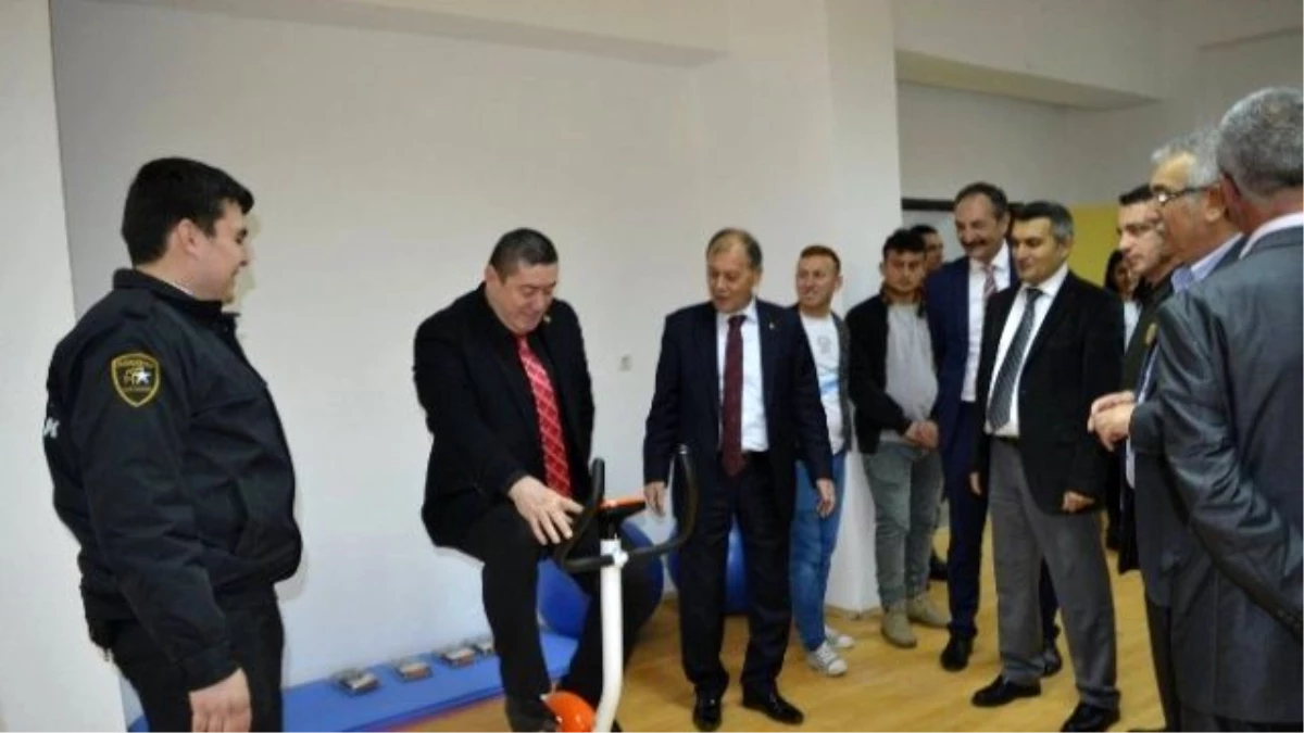 Alaplı\'da Engellilere Öğrencilere Yönelik Spor Merkezi Açıldı