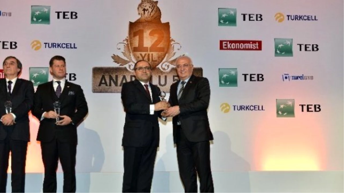 Anadolu\'nun En Büyük 500 Şirketi Araştırmasında Tiryaki Agro\'ya Birincilik Ödül