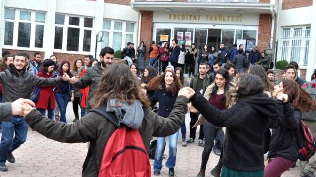 Anadolu Üniversitesi Öğrencilerinden Artvin\'e Destek