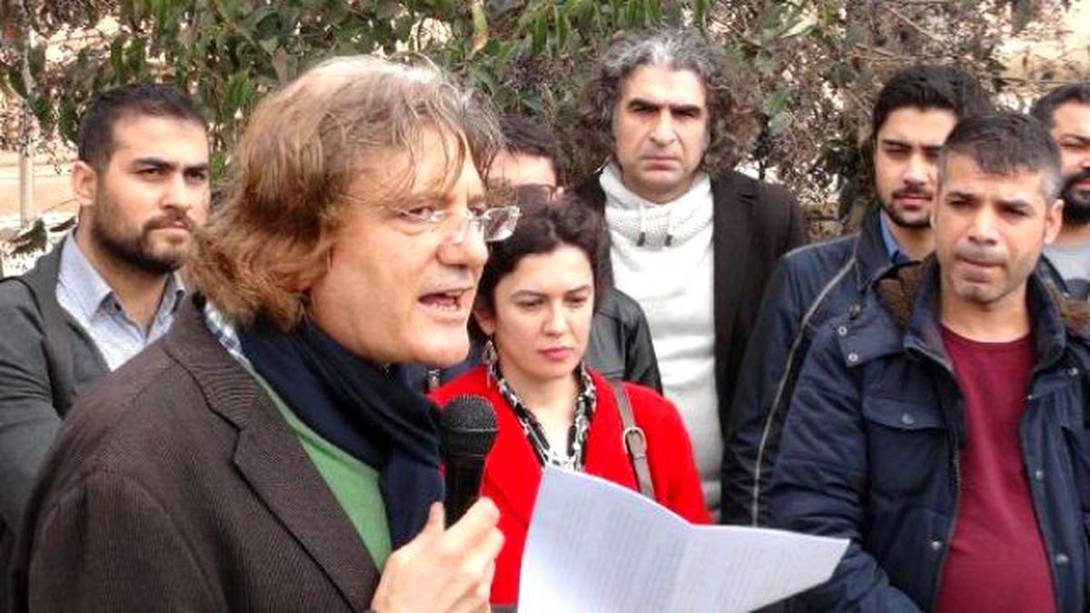Artuklu Üniversitesi\'nde Akademisyenlerden Soruşturma Tepkisi