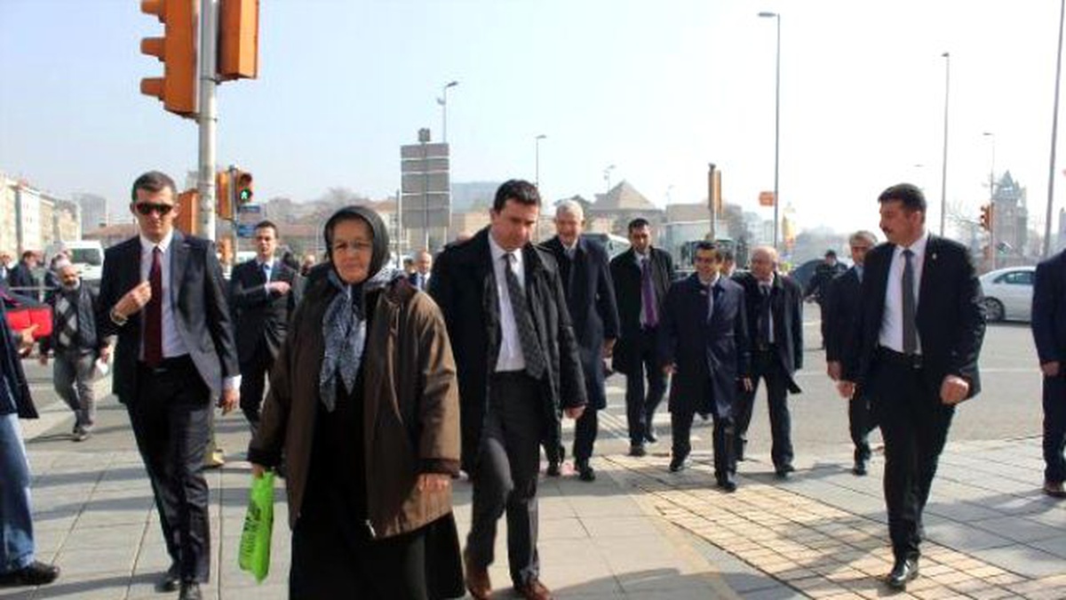 Bakan Bozkır: AB ile Ekonomi Hacmimiz 300 Milyar Dolara Çıkacak (2)