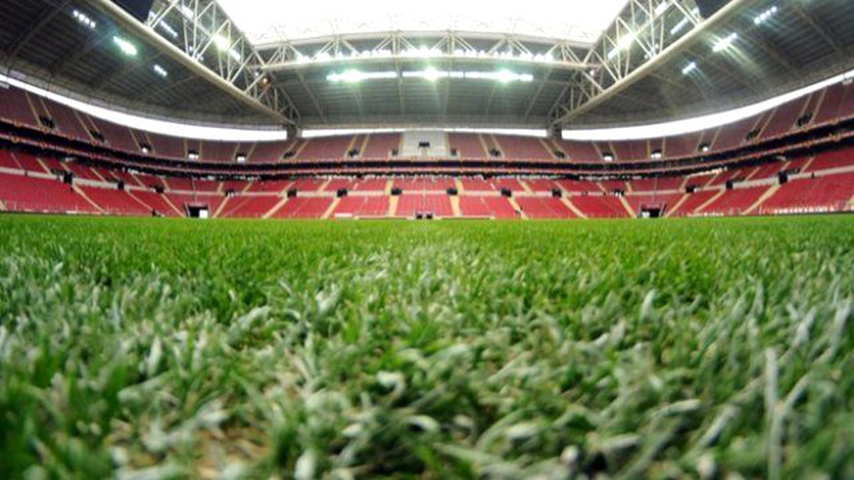 Batman\'ın Yeni Stadına İran Menşei Çim Yapılacak