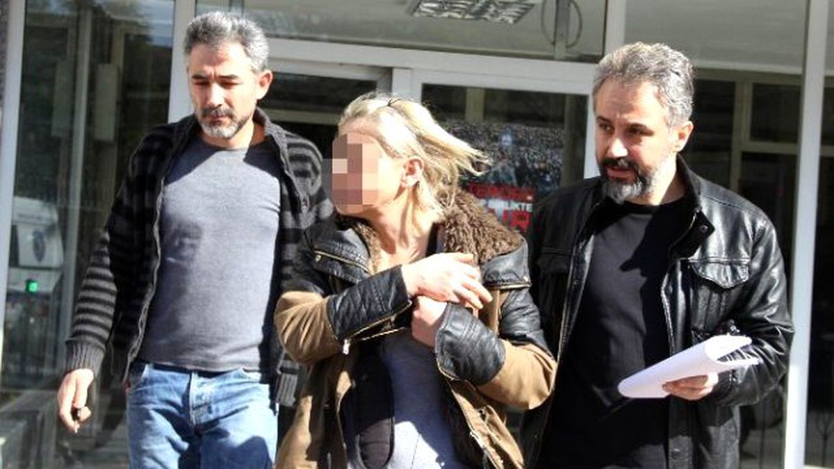 Boşandığı Kocasını Bıçakladı