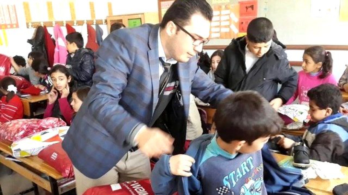 Büyük Anadolu Kardeşlik Derneği Öğrencilere Yardım Elini Uzattı