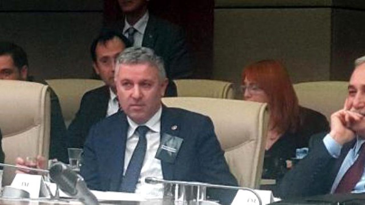 CHP\'li Arık, Liseli Cansel\'in İntiharını Meclis\'e Taşıdı