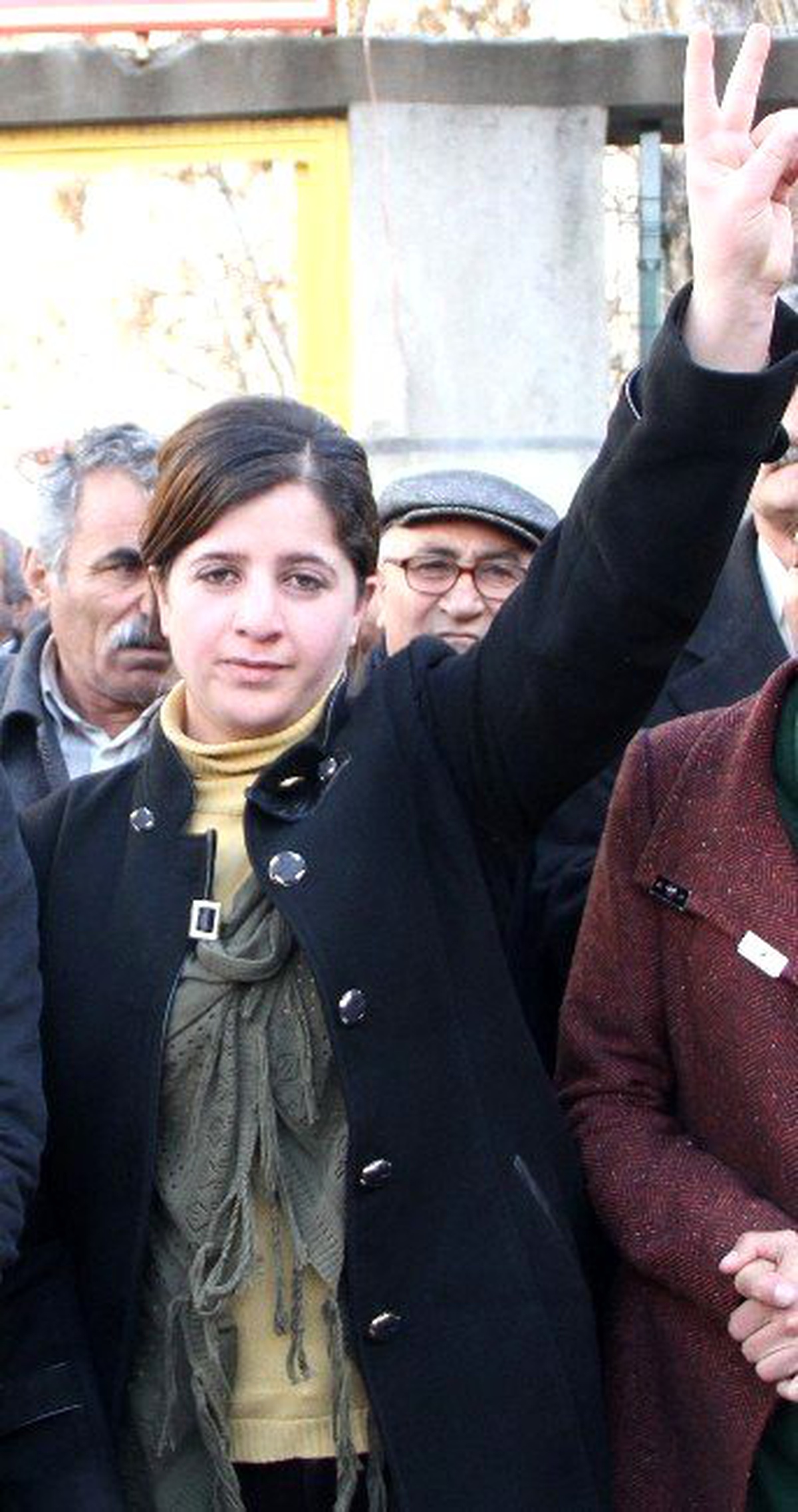 Dbp Van İl Eş Başkanı Duman Gözaltına Alındı