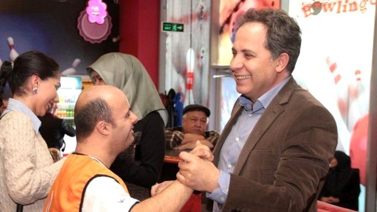 Engelleri Yıkalım Bowling Turnuvası\'nda İlk Gün Müsabakaları Renkli Görüntülere Sahne Oldu