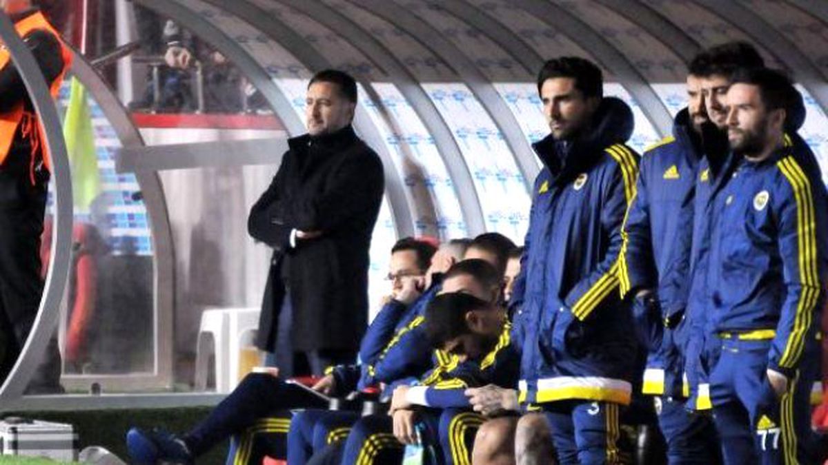 Fenerbahçe Kaptanı Gökhan Gönül\'ün 200 Bin Liralık Saati Kayıp