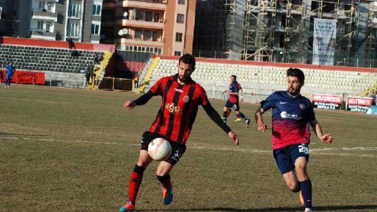 Futbolcu Kalp Krizi Geçirdi
