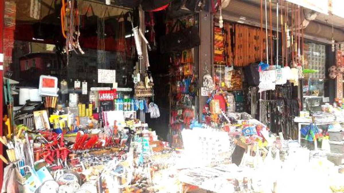Gölbaşı\'nda İşyerinden Altın ve Para Çaldılar