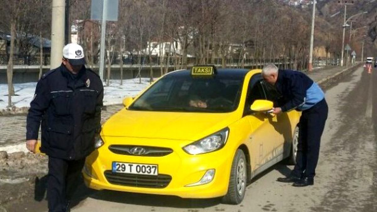 Gümüşhane'de Zabıtalar Taksimetreleri Kontrol Etti
