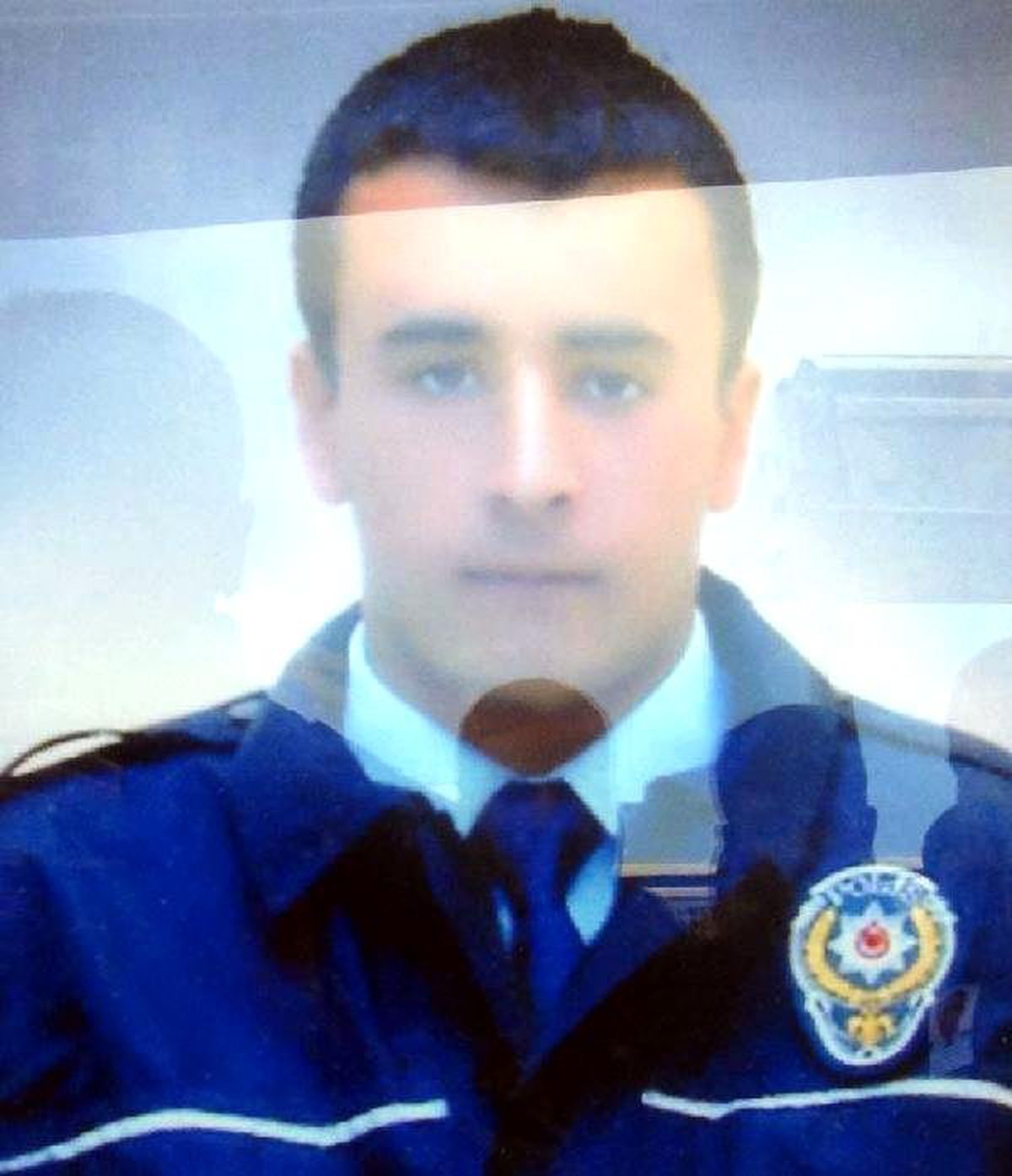 Kazada Ölen Polis Toprağa Verildi