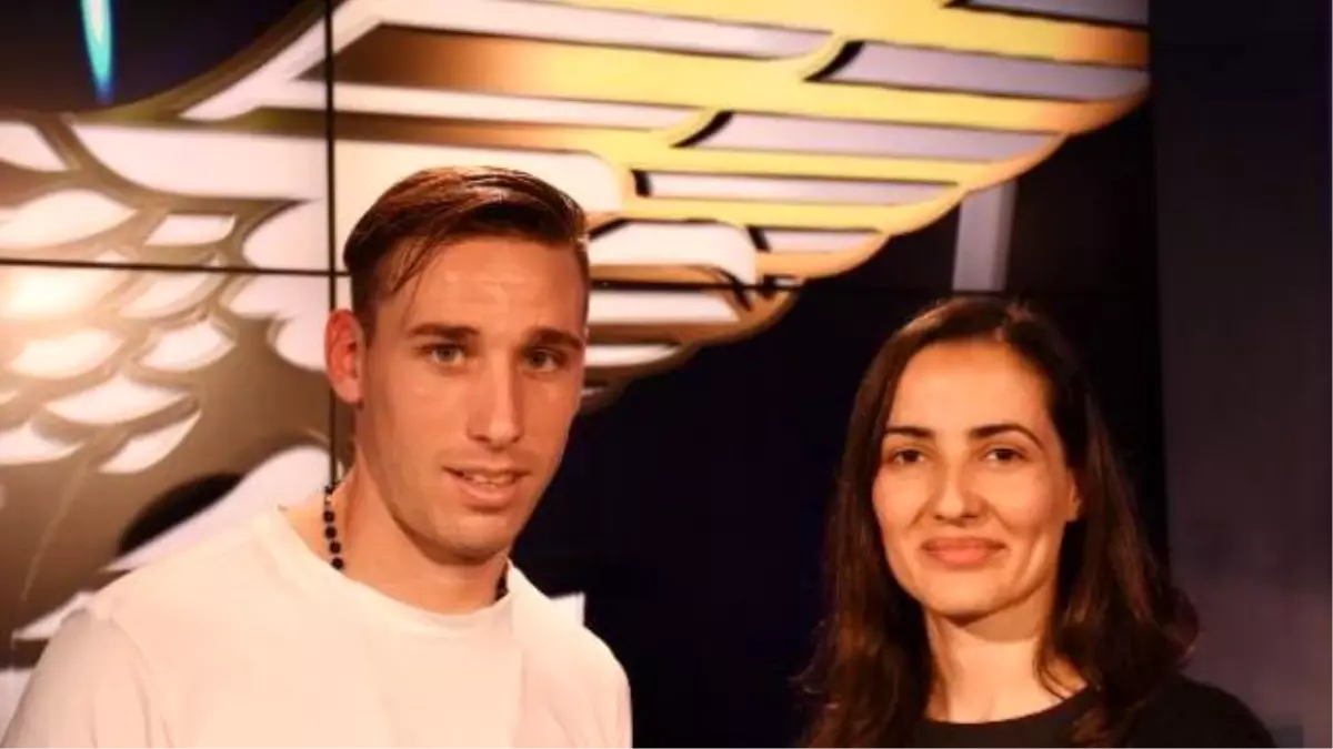 Lazio\'nun Kaptanı Lucas Biglia Sezonun En Önemli Maçını Galatasaray\'la Oynayacağız