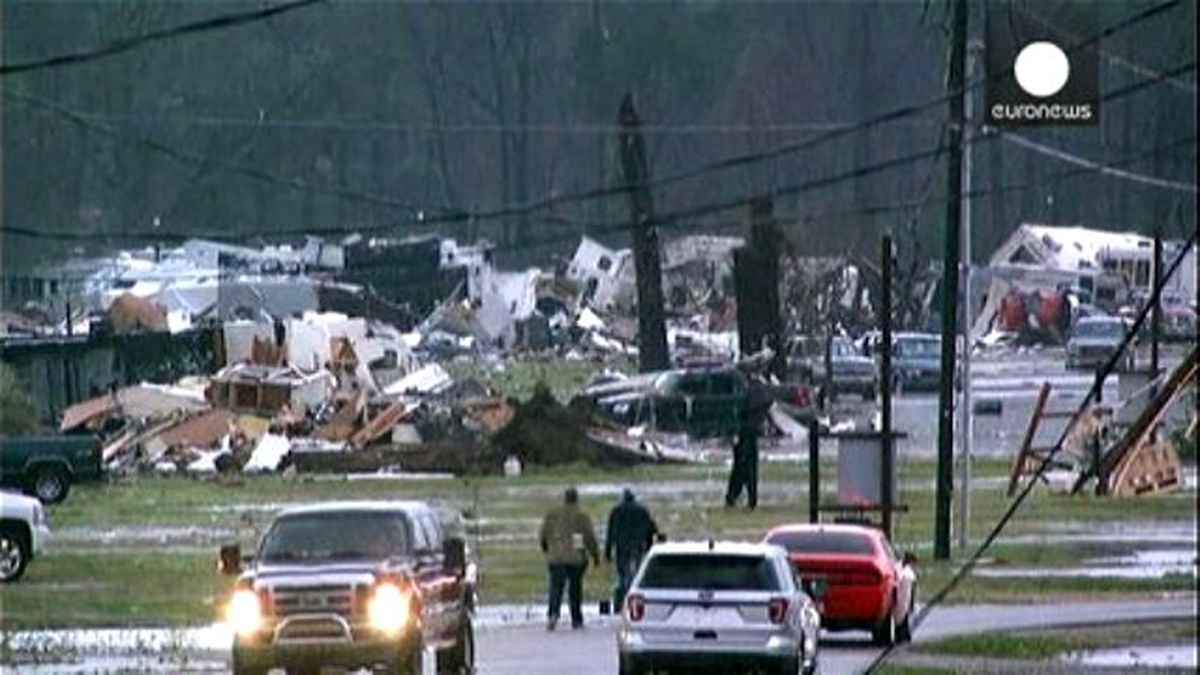 Louisiana ve Mississippi\'de Kasırga Alarmı