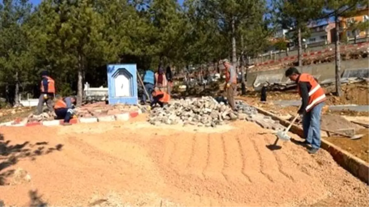 Moymul Mezarlığı\'nda Parselasyon Çalışması