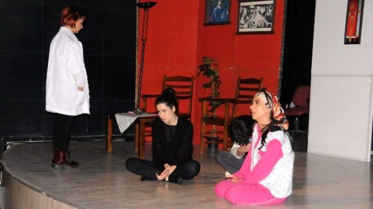 Niğde Belediyesine Memur-sen\'den " Sessiz Çığlık" Teşekkürü