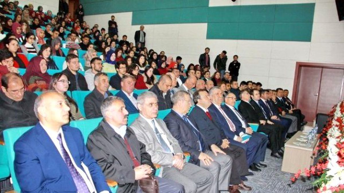 Niğde Üniversitesinde, Gıda Güvenliği Uygulamaları ve Süt Sektörü Konulu Panel