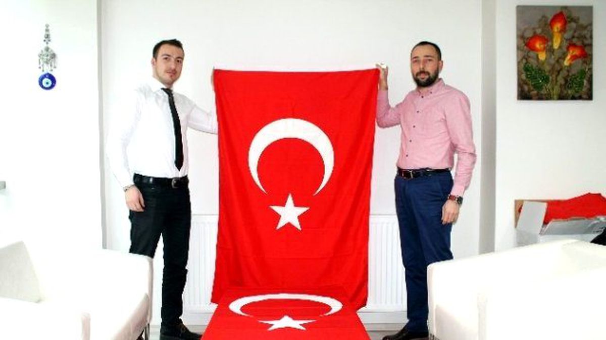 Samsun\'dan Şırnak\'a 500 Türk Bayrağı