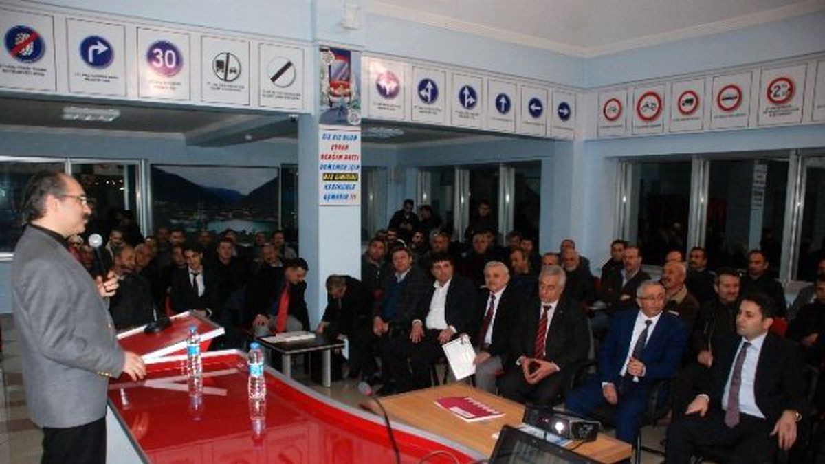 Trafikte Özel Alanı İhlal Edilen İnsanlar Gergin Oluyor