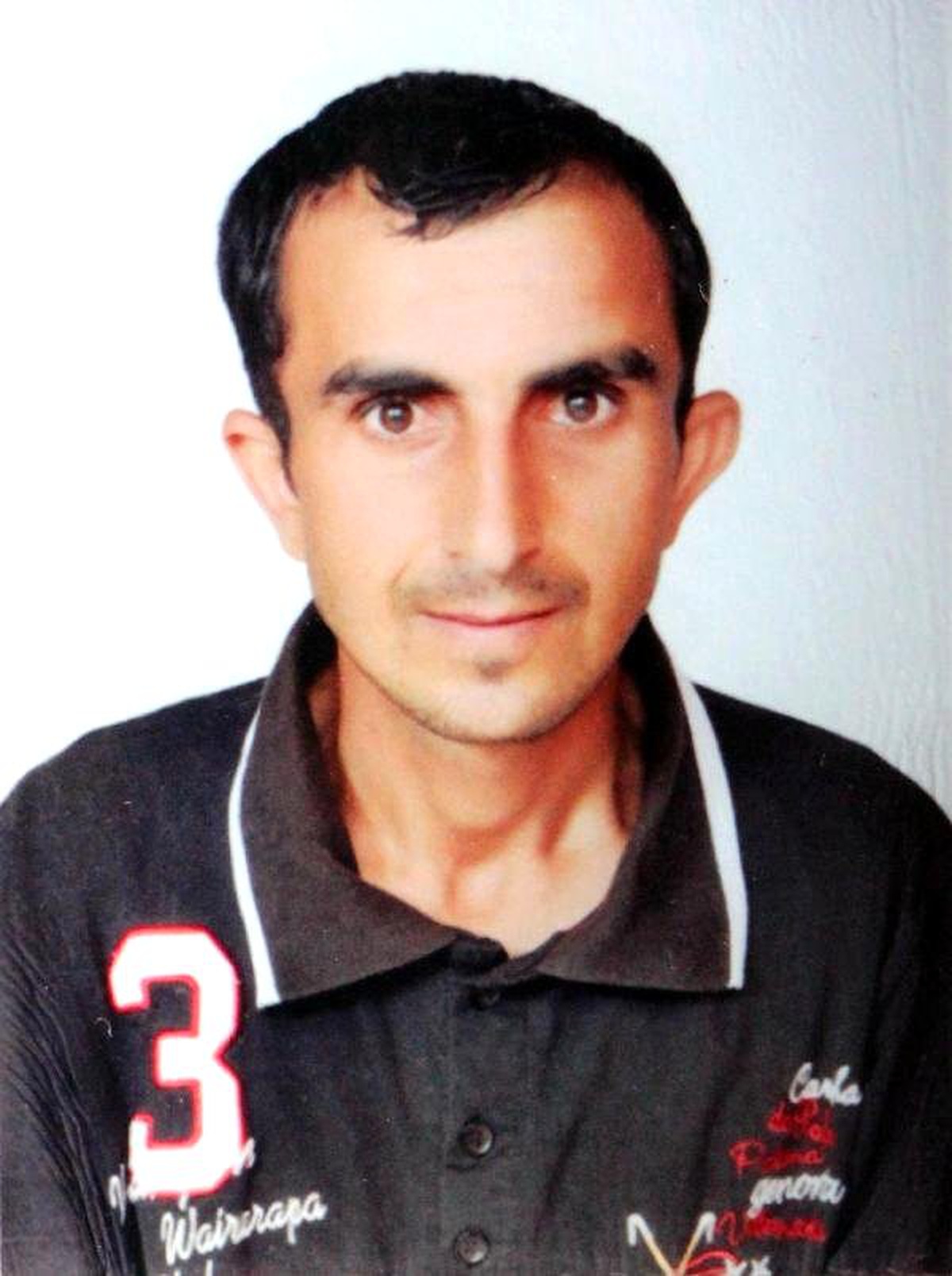 Zihinsel Engellinin Boğazını Sırayla Kesmişler