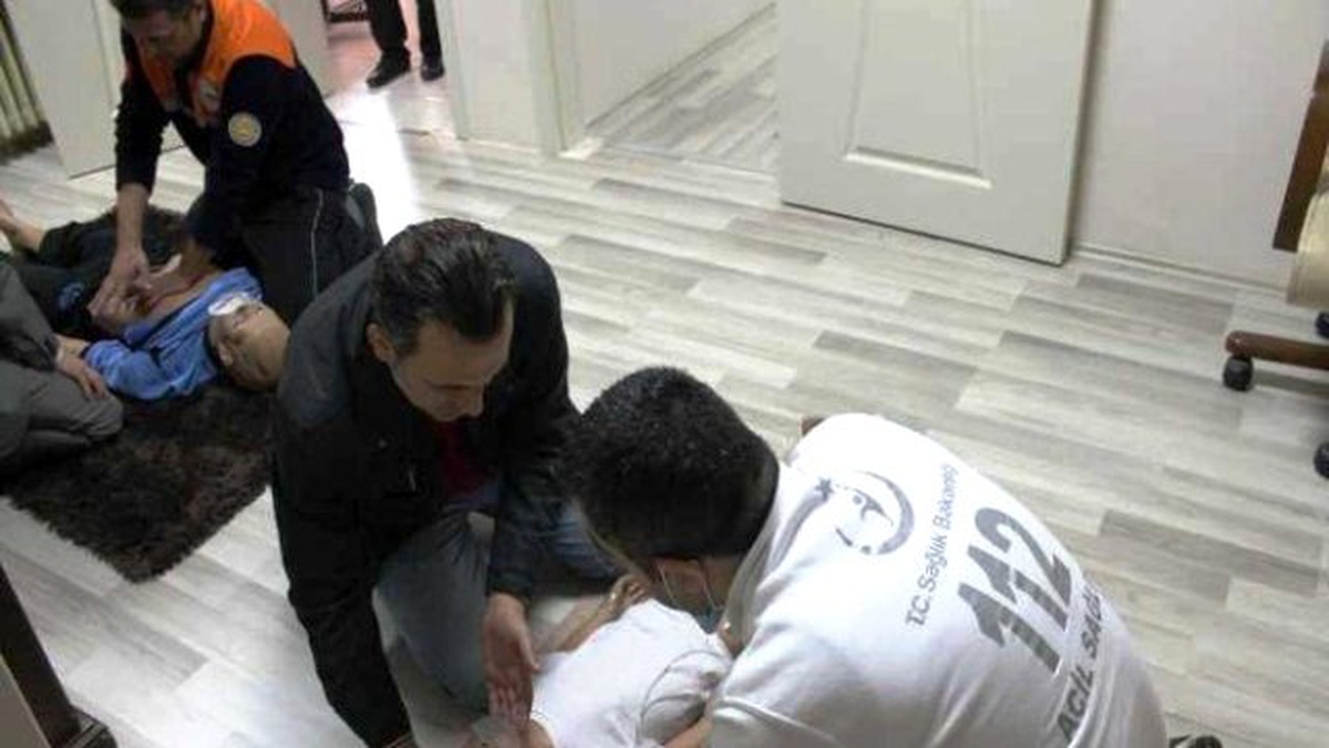 Afad Personeline Temel Yaşam Desteği Eğitimi Verildi
