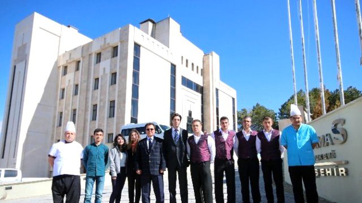 Anamas Konukevi\'ni Selçuk Üniversitesi İşletecek