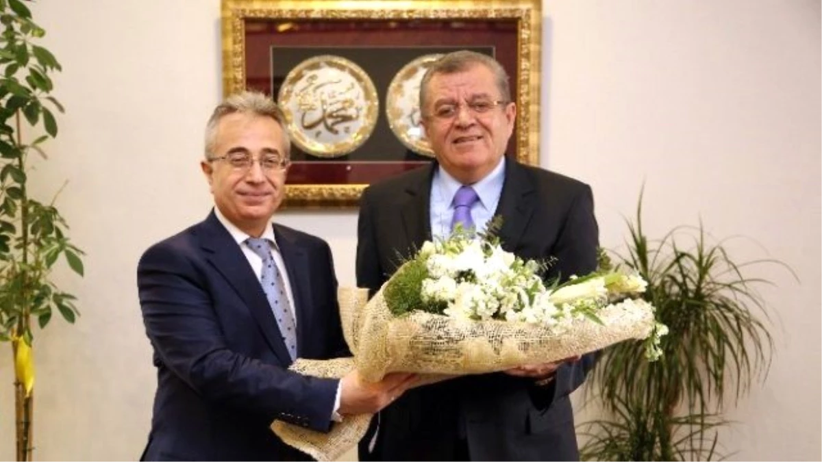 Ankara Vergi Dairesi Başkanı Sütcü\'den ATO\'ya Ziyaret